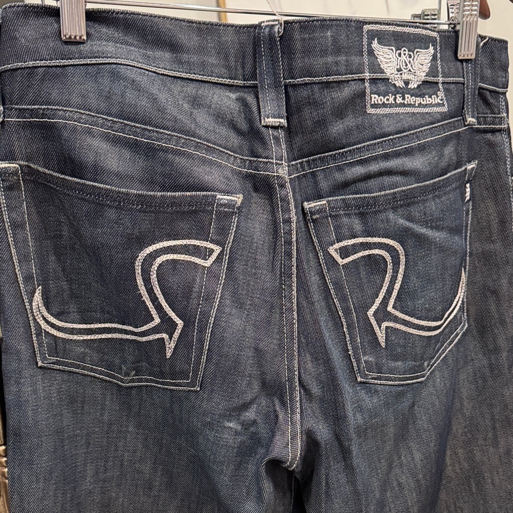 Rock & Republic Dark Wash Straight Jeans - Picture 4 of 7